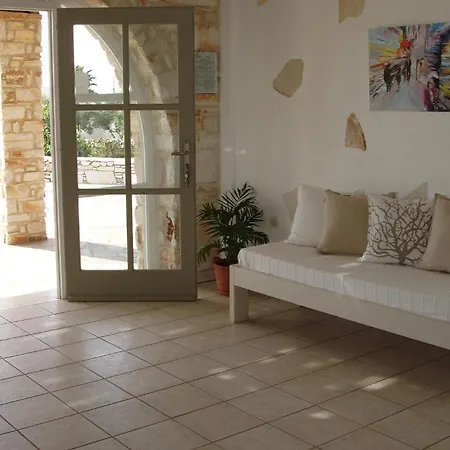 Elizabeth Apartmanhotel Hriszí Aktí